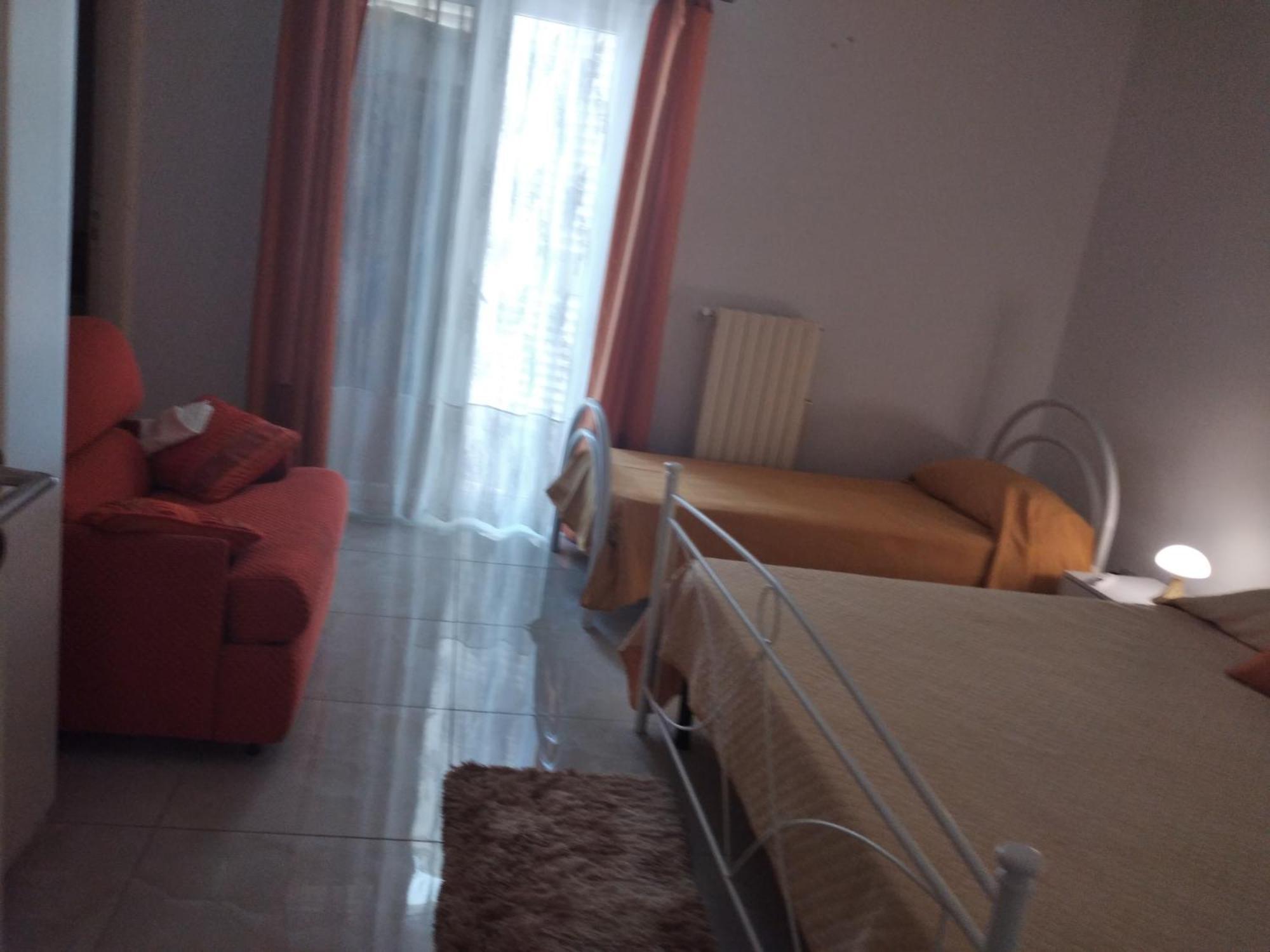 Hotel Casa Di Tina Castellana Grotte Zewnętrze zdjęcie